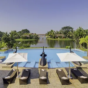 https://the-zuri-kumarakom-kerala-resort-spa.kerala-hotels.net