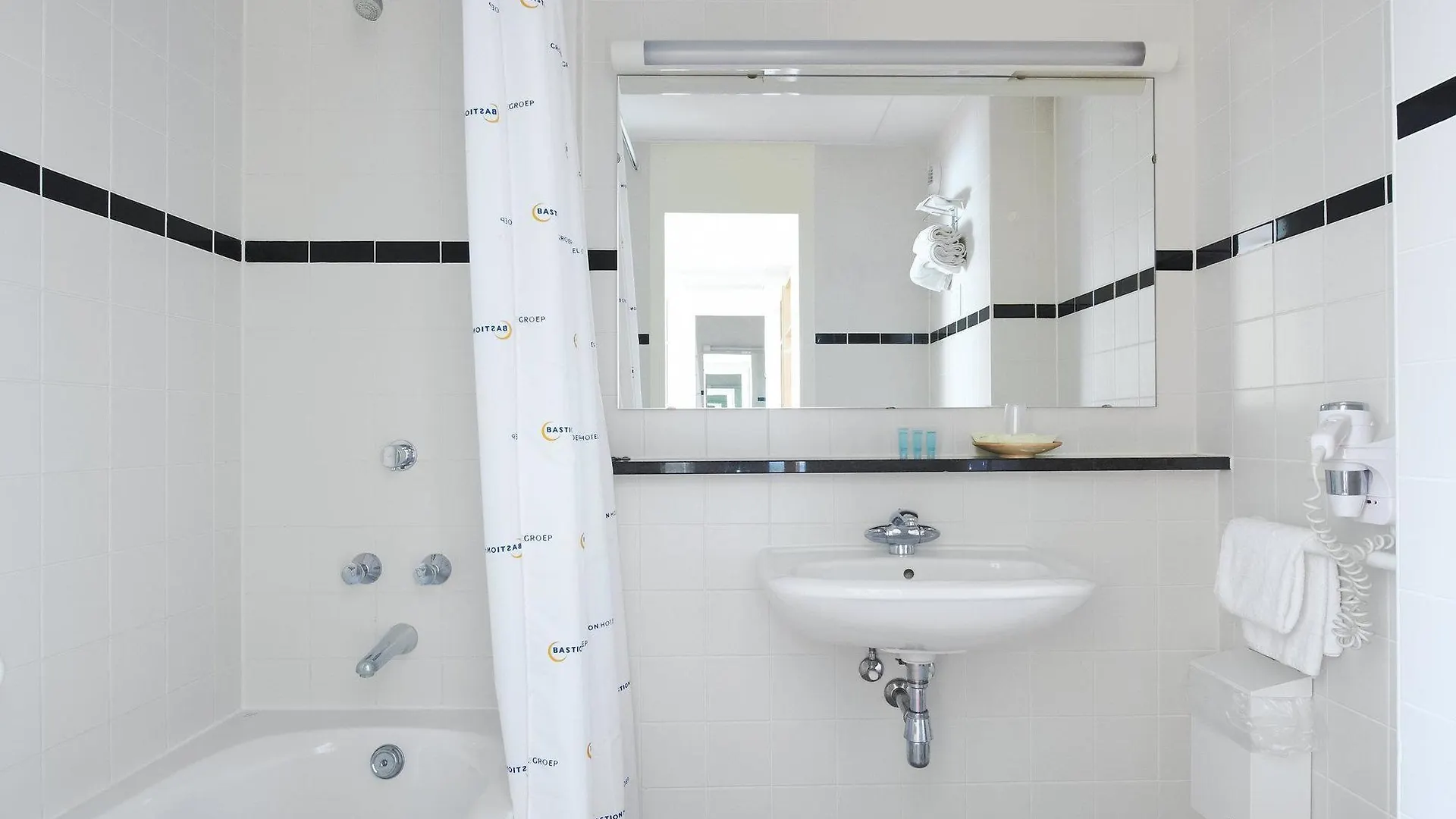 Bastion Hotel Amsterdam Noord 3*,  Nederland
